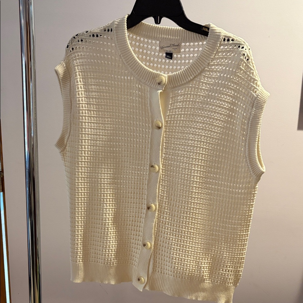 Universal Thread Cream Knit Top